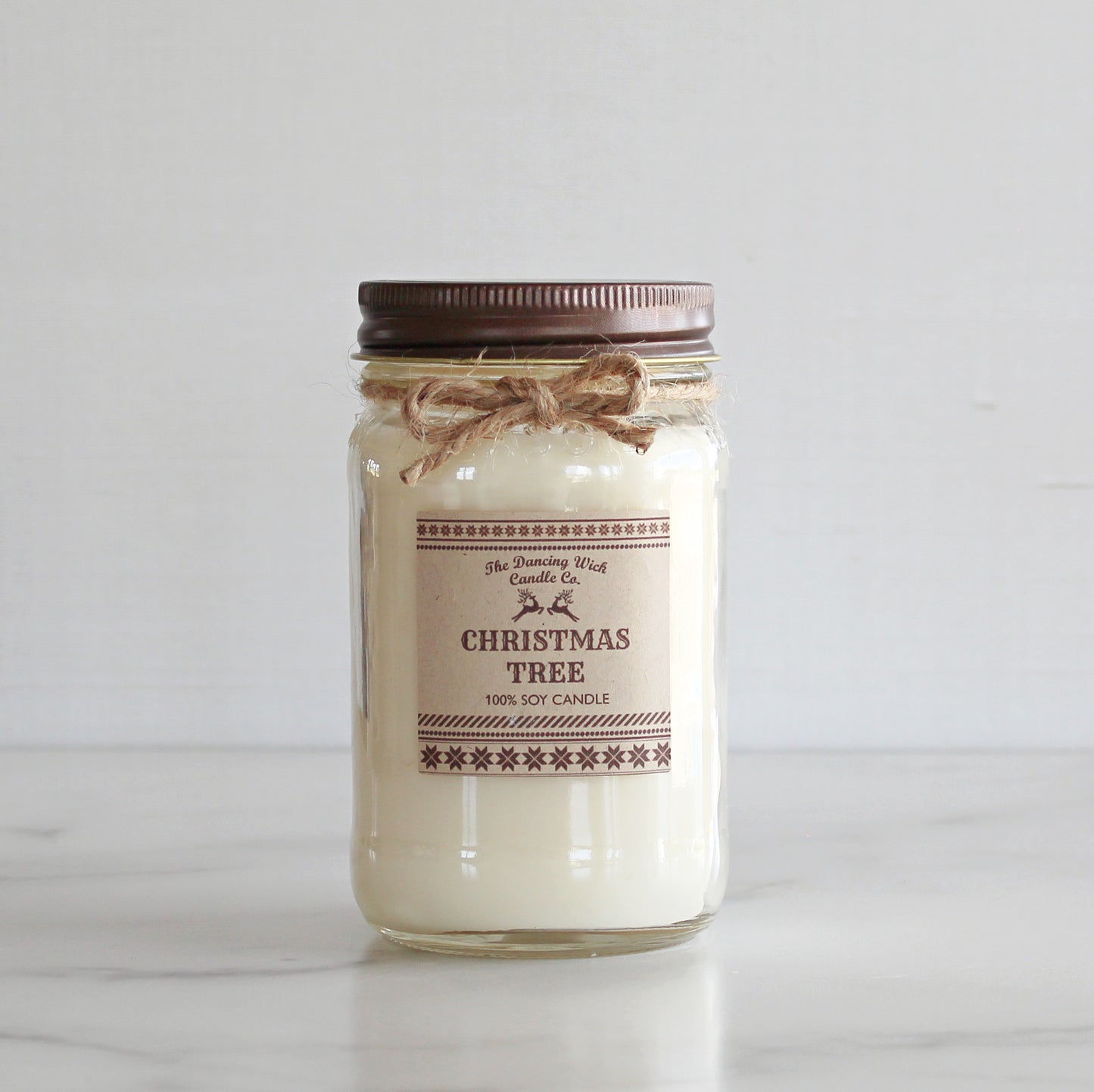 Living Alternatives - 16oz Christmas Tree Candle